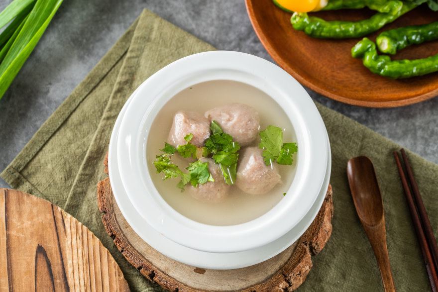 噴水貢丸湯
